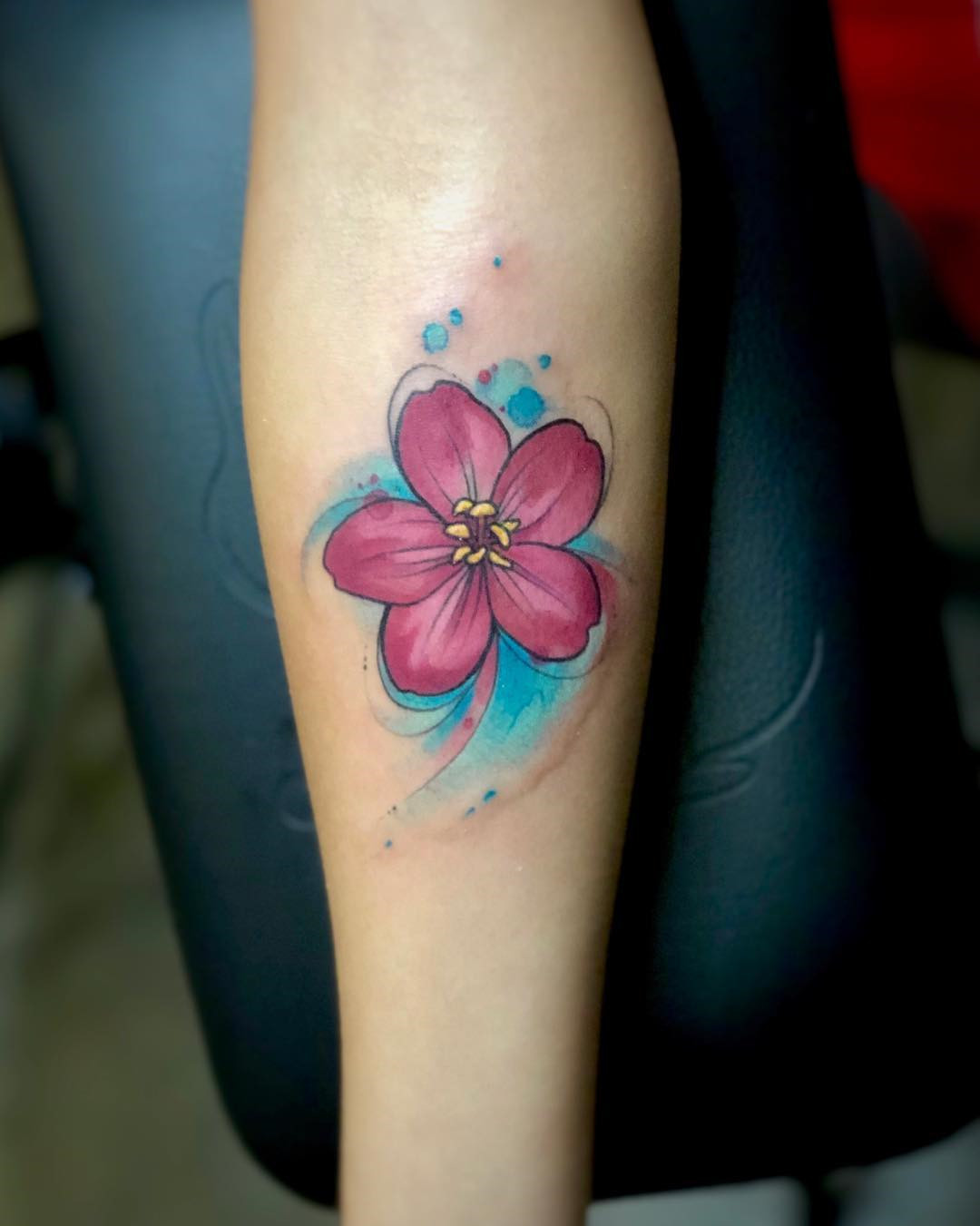 Stunning Watercolor Tattoo Ideas For Women