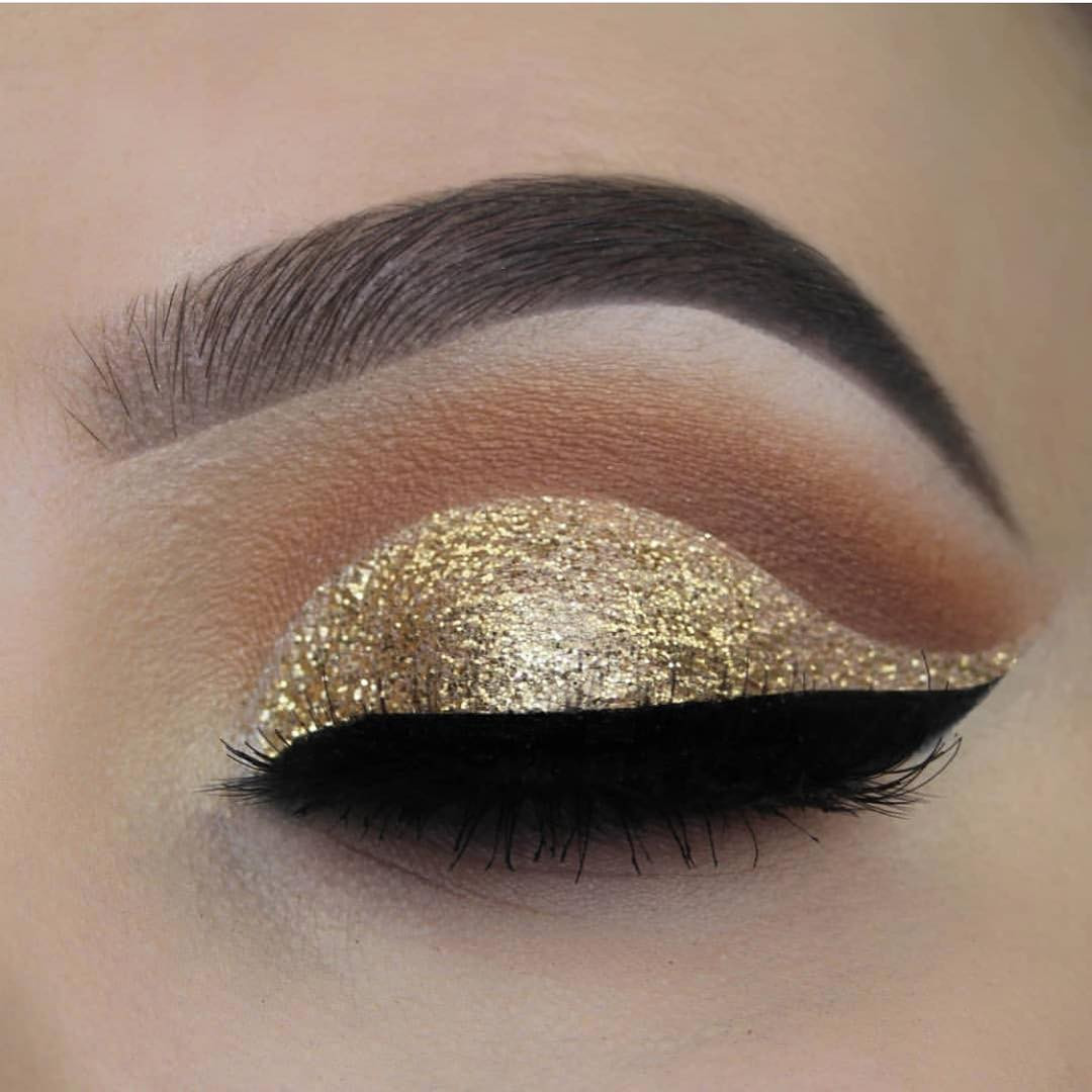 Best Gold Eye Makeup Looks And Tutorials