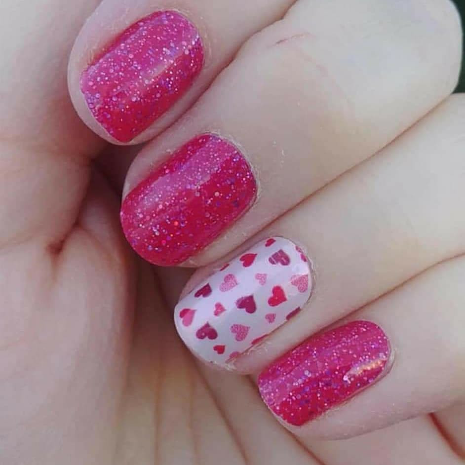 55 Pretty Valentine's Day Nails You'll Absolutely Adore