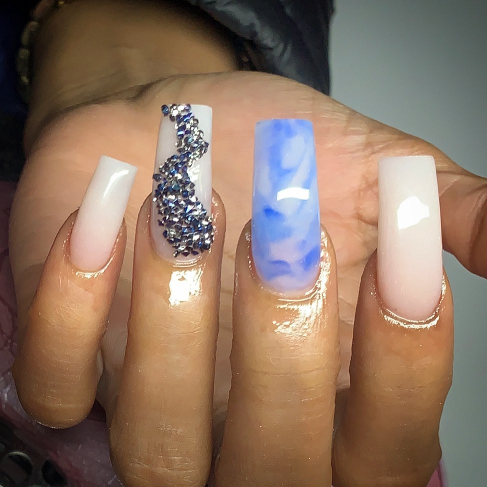 55 Long Acrylic Nail Ideas to Express Your Personality,long acrylic nails coffin,long acrylic nails with rhinestones,long acrylic nails stiletto