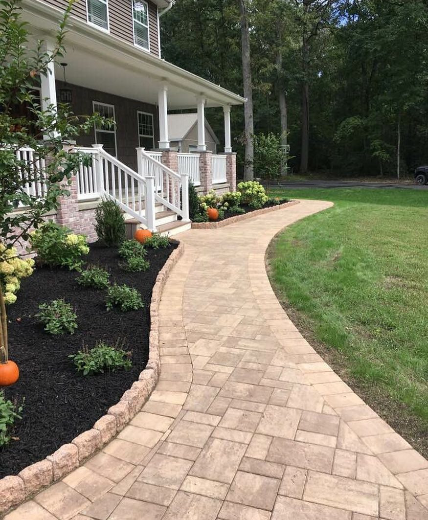 50 Stone Walkway Ideas for Homes and Gardens